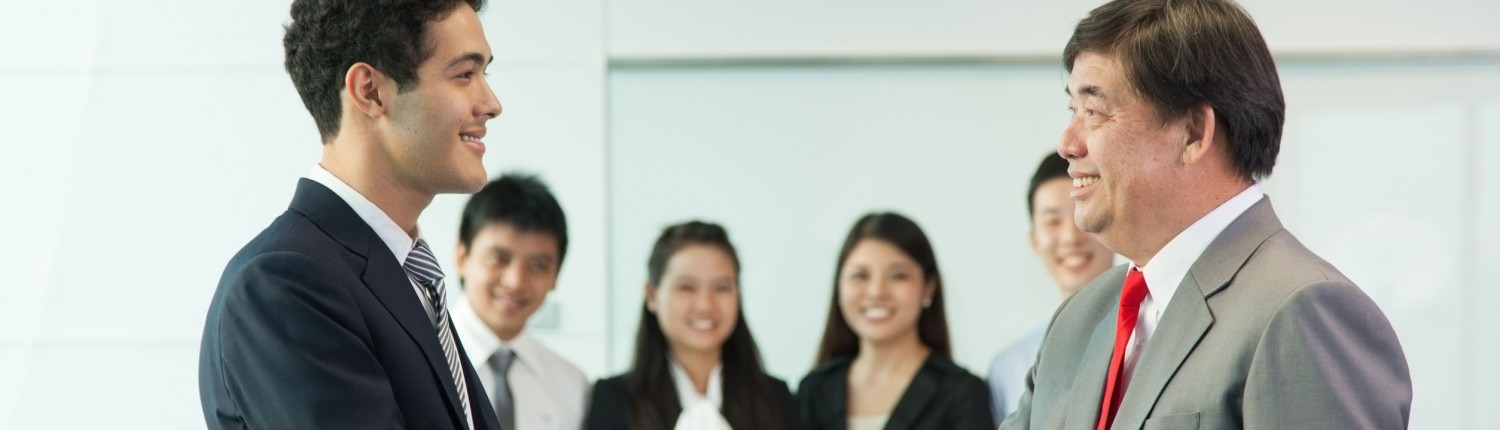 25368824-business-people-handshaking